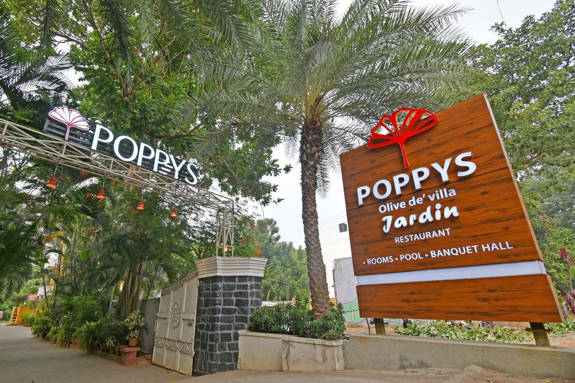 Poppys Olive De' Villa Auroville Buitenkant foto