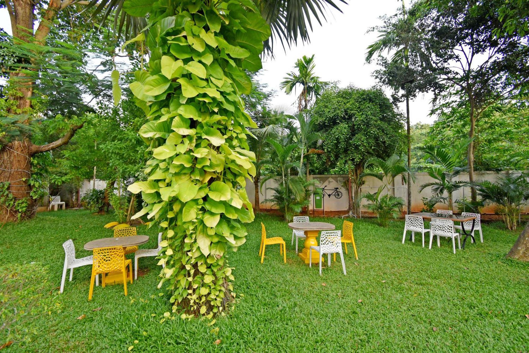 Poppys Olive De' Villa Auroville Buitenkant foto