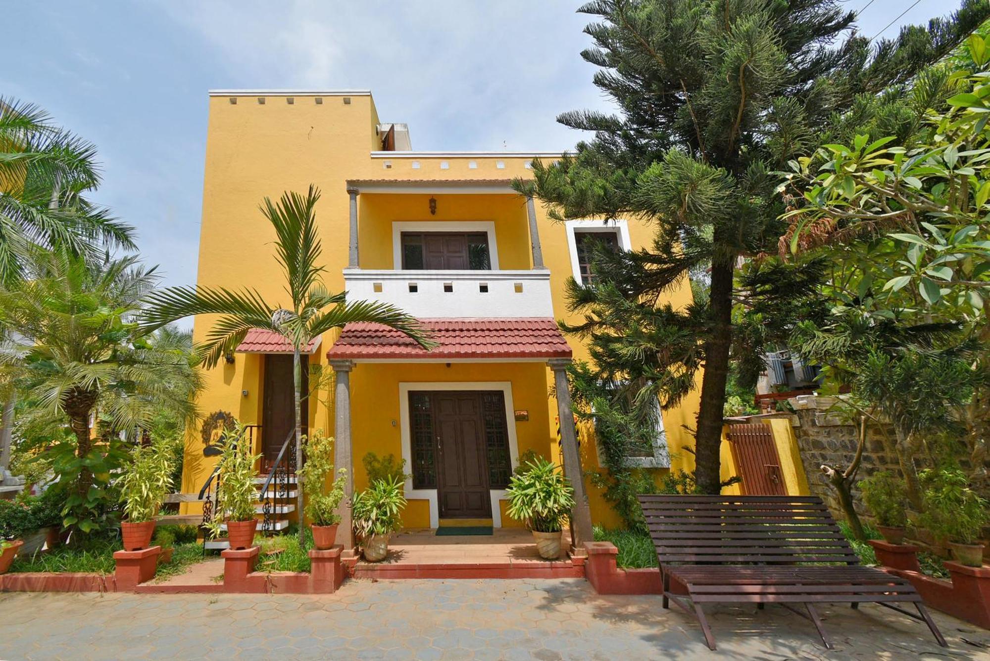 Poppys Olive De' Villa Auroville Buitenkant foto